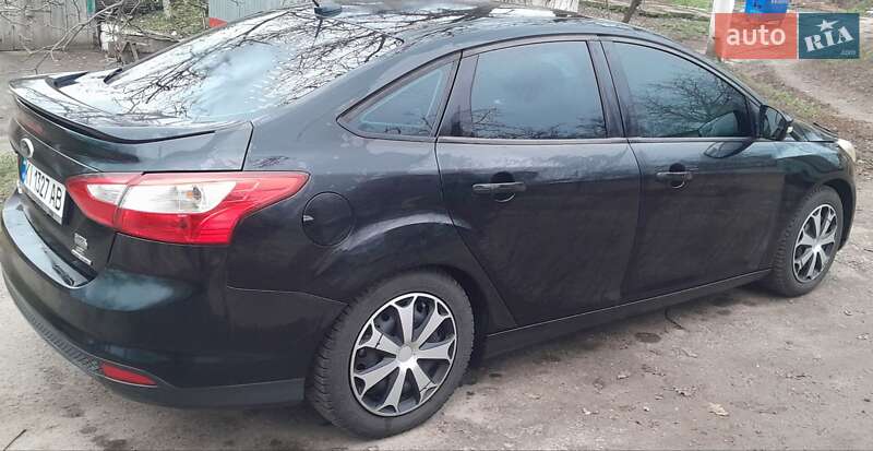 Фото Ford Focus з оголошення AUTO.RIA