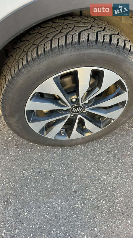 Фото Weltmeister EX5 з оголошення AUTO.RIA