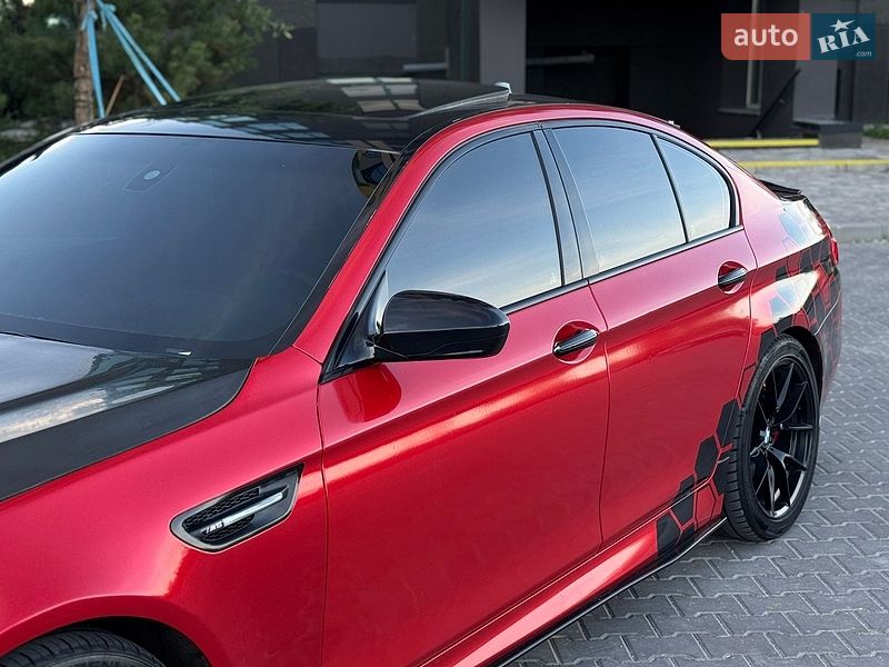 Фото BMW 5 Series з оголошення AUTO.RIA