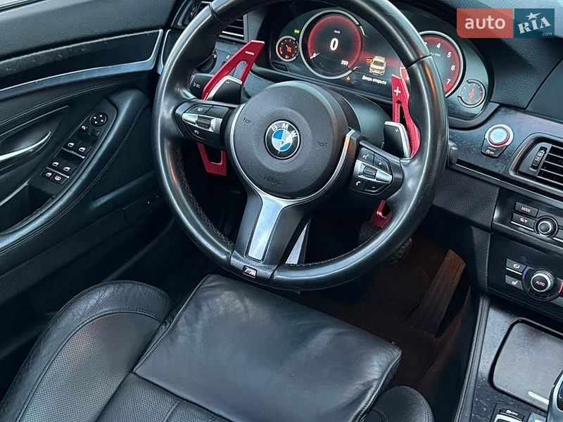 Фото BMW 5 Series з оголошення AUTO.RIA