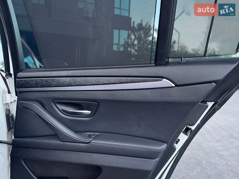 Фото BMW 5 Series з оголошення AUTO.RIA