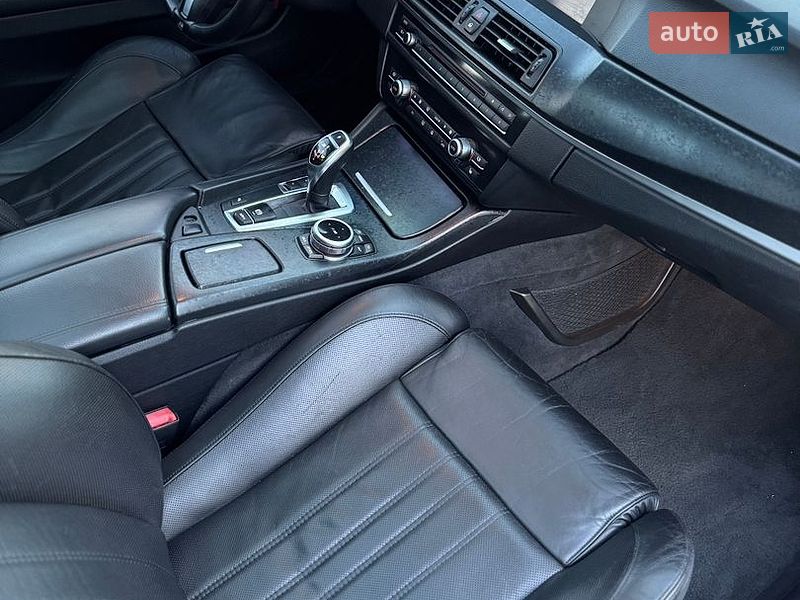 Фото BMW 5 Series з оголошення AUTO.RIA
