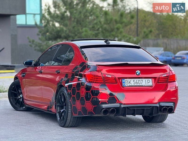 Фото BMW 5 Series з оголошення AUTO.RIA