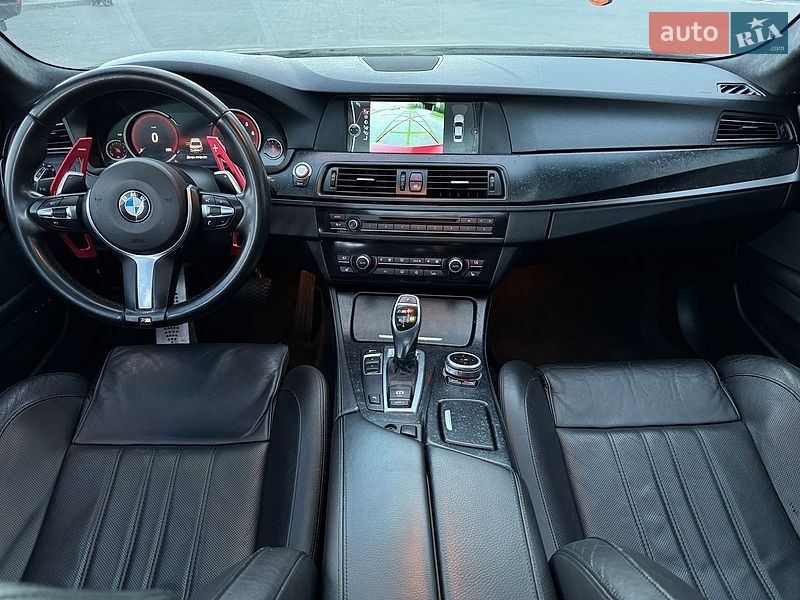 Фото BMW 5 Series з оголошення AUTO.RIA