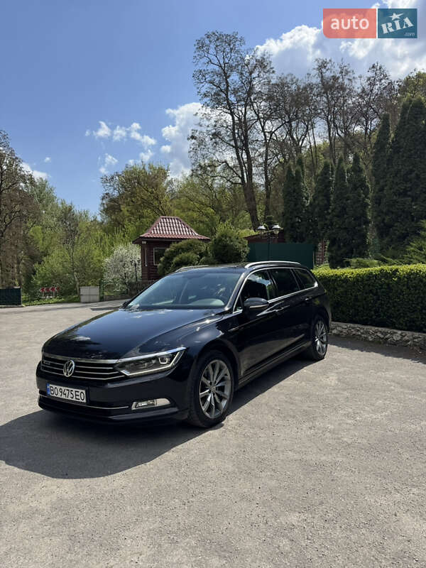 Фото Volkswagen Passat з оголошення AUTO.RIA