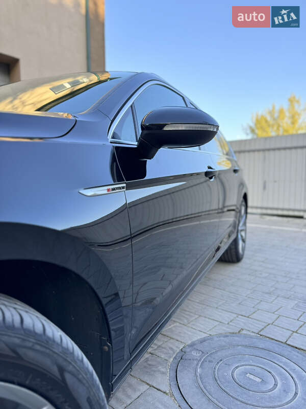 Фото Volkswagen Passat з оголошення AUTO.RIA
