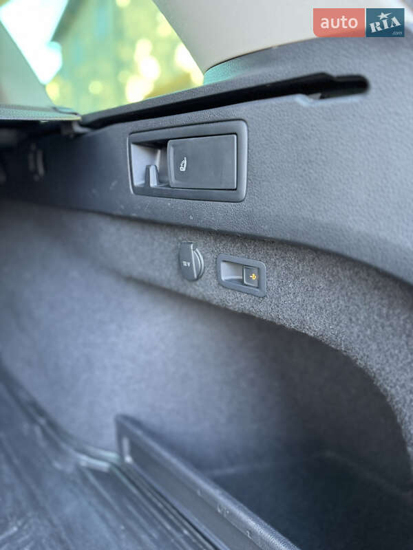 Фото Volkswagen Passat з оголошення AUTO.RIA