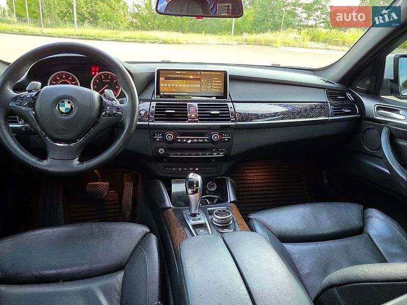 Фото BMW X6 з оголошення AUTO.RIA