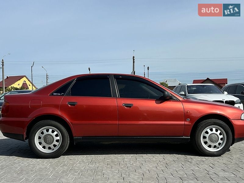 Фото Audi A4 з оголошення AUTO.RIA