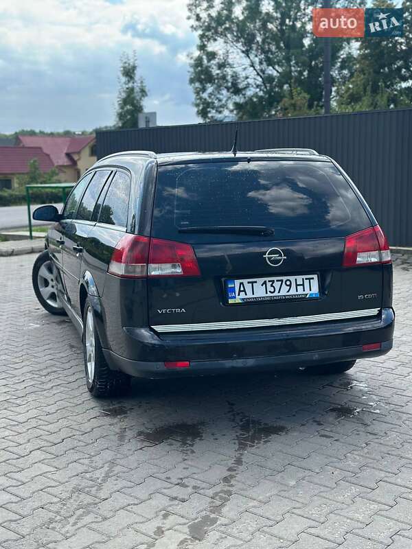 Фото Opel Vectra з оголошення AUTO.RIA