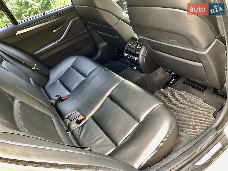 Фото BMW 5 Series з оголошення AUTO.RIA