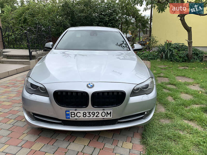 Фото BMW 5 Series з оголошення AUTO.RIA