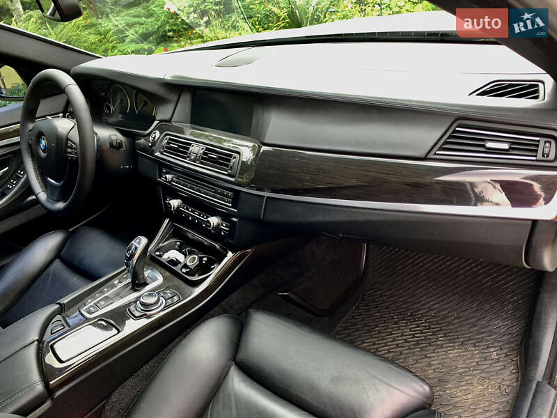 Фото BMW 5 Series з оголошення AUTO.RIA