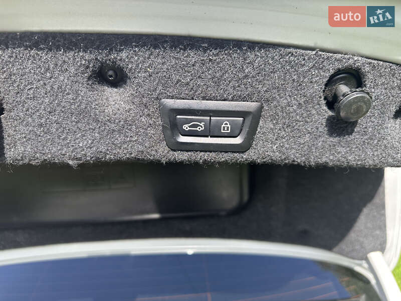 Фото BMW 5 Series з оголошення AUTO.RIA