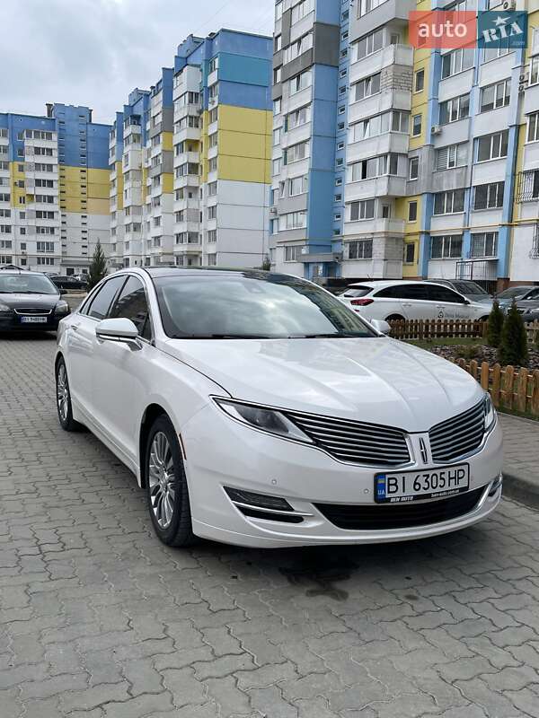 Фото Lincoln MKZ з оголошення AUTO.RIA