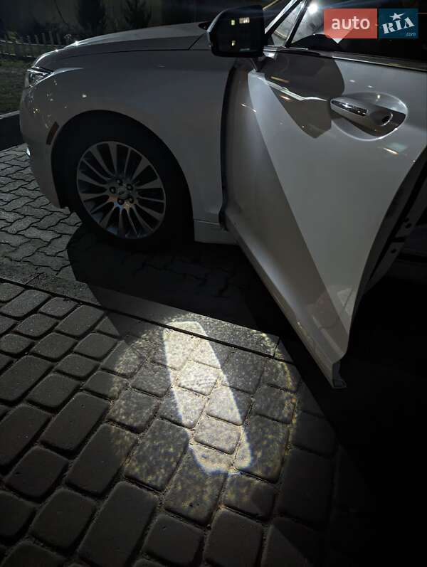 Фото Lincoln MKZ з оголошення AUTO.RIA