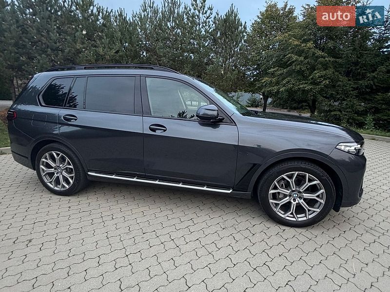 Фото BMW X7 з оголошення AUTO.RIA
