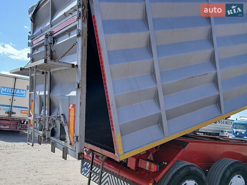 Фото Freightliner Century з оголошення AUTO.RIA