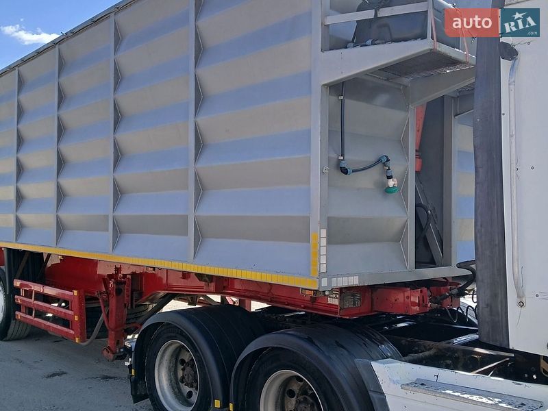 Фото Freightliner Century з оголошення AUTO.RIA