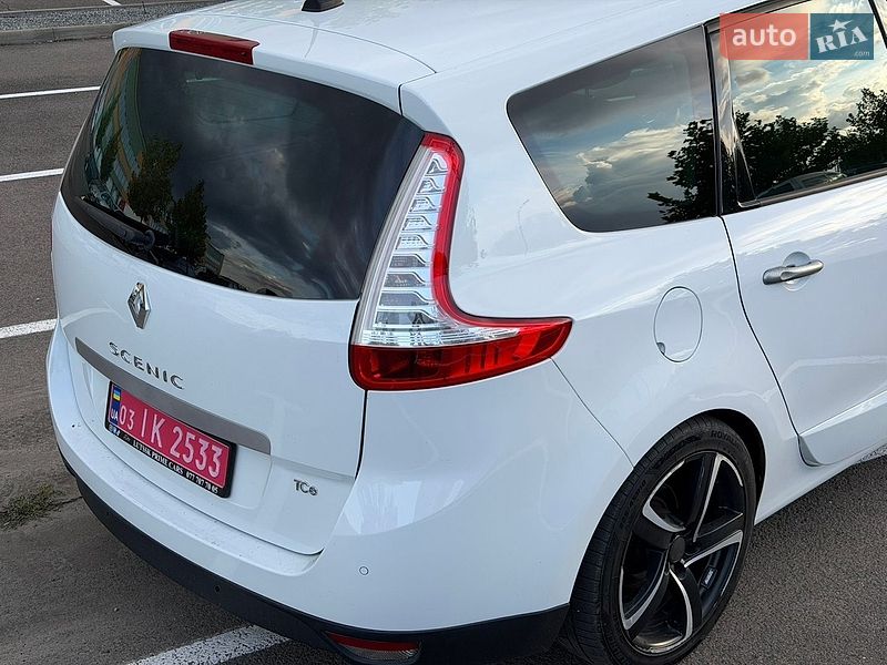 Фото Renault Grand Scenic з оголошення AUTO.RIA