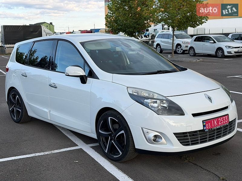 Фото Renault Grand Scenic з оголошення AUTO.RIA