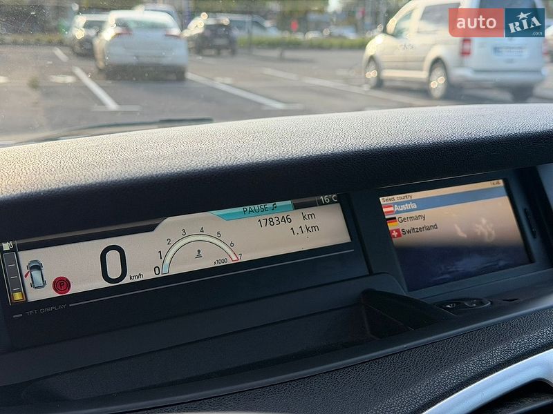 Фото Renault Grand Scenic з оголошення AUTO.RIA