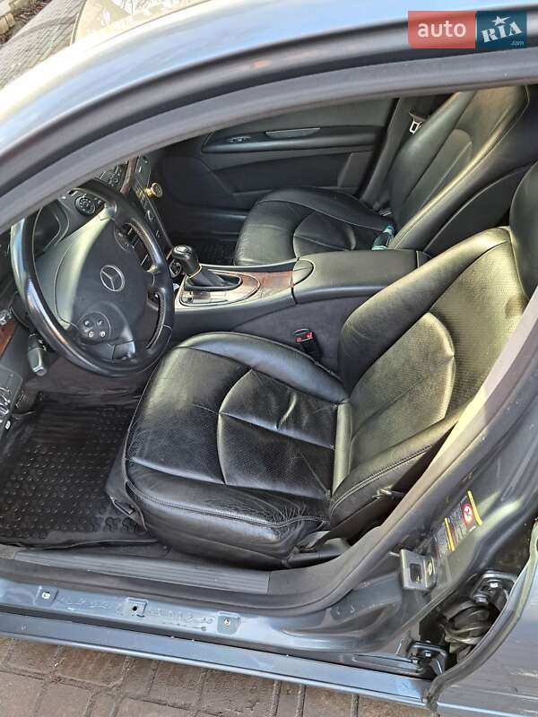 Фото Mercedes-Benz E-Class з оголошення AUTO.RIA