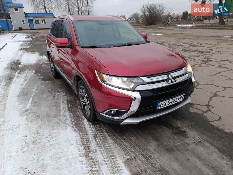 Фото Mitsubishi Outlander з оголошення AUTO.RIA