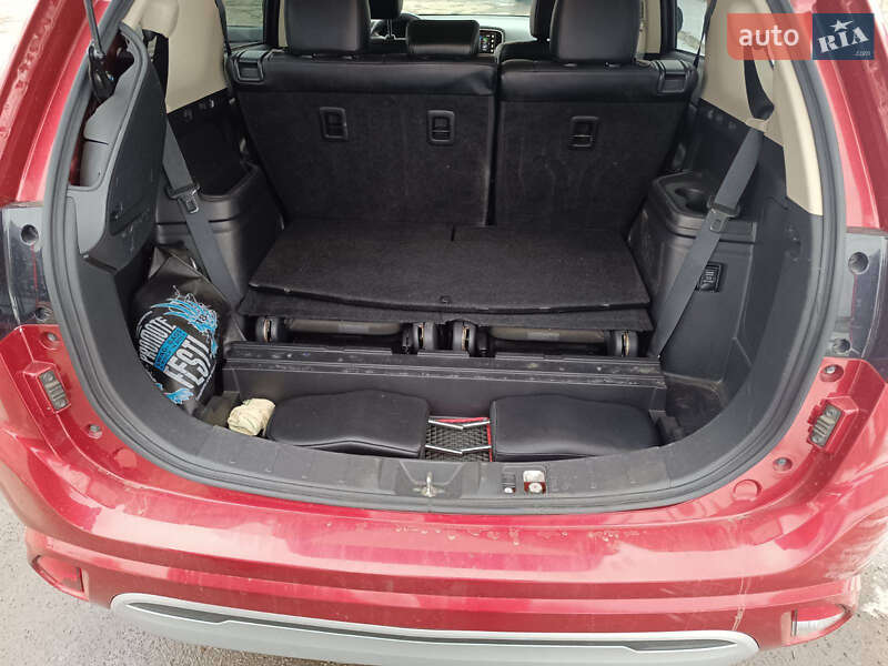 Фото Mitsubishi Outlander з оголошення AUTO.RIA