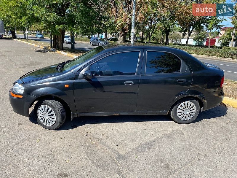 Фото Chevrolet Aveo з оголошення AUTO.RIA
