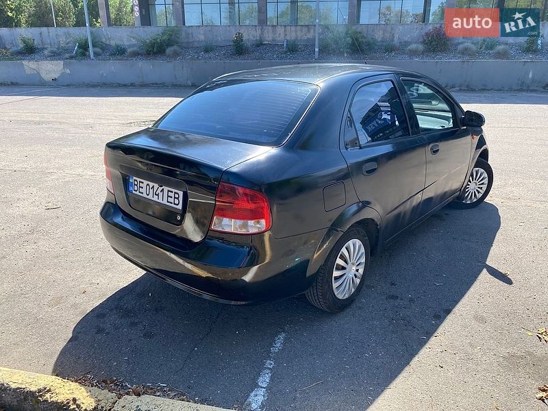 Фото Chevrolet Aveo з оголошення AUTO.RIA