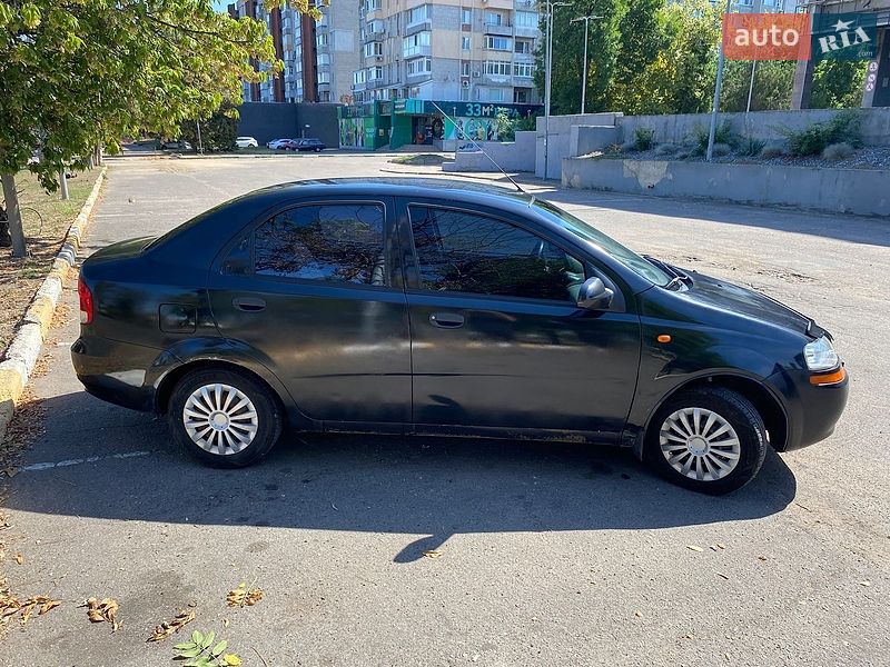 Фото Chevrolet Aveo з оголошення AUTO.RIA