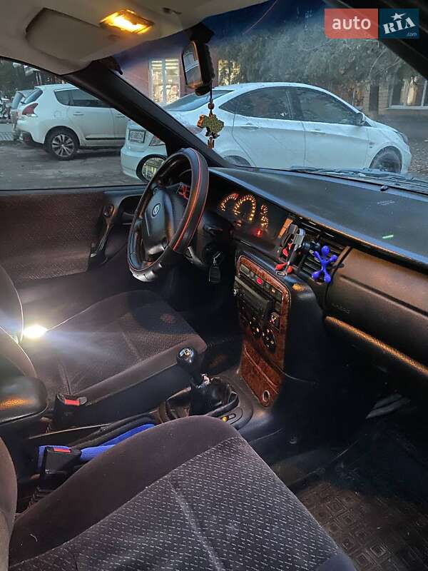 Фото Opel Vectra з оголошення AUTO.RIA