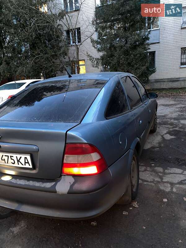 Фото Opel Vectra з оголошення AUTO.RIA