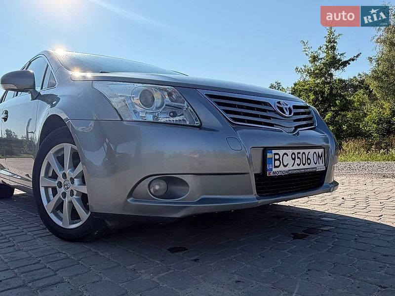 Фото Toyota Avensis з оголошення AUTO.RIA