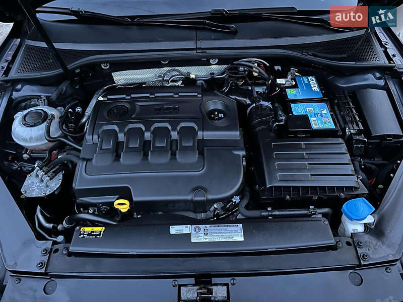 Фото Volkswagen Passat з оголошення AUTO.RIA