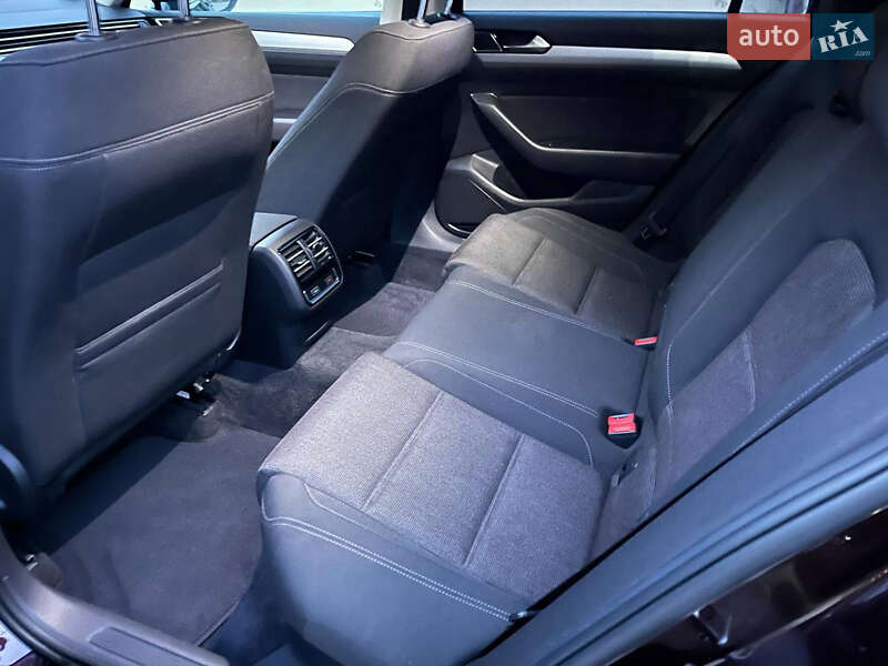 Фото Volkswagen Passat з оголошення AUTO.RIA