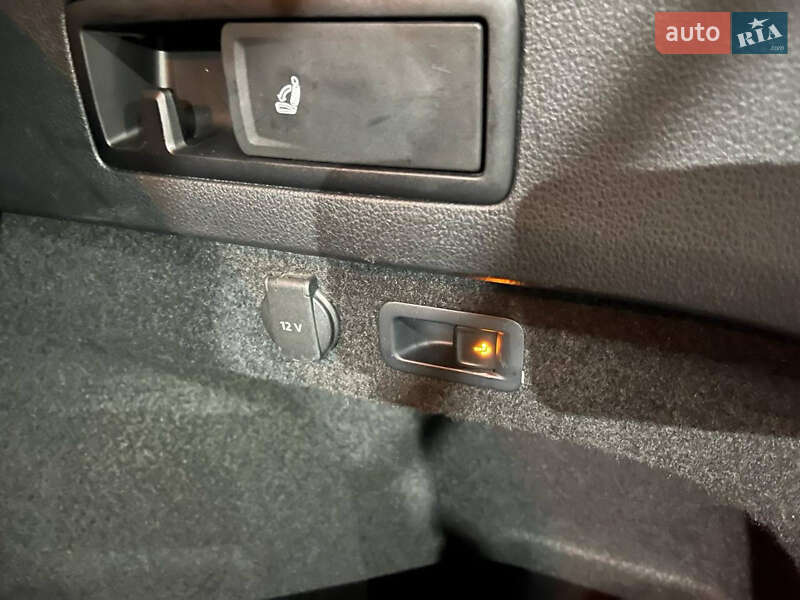 Фото Volkswagen Passat з оголошення AUTO.RIA