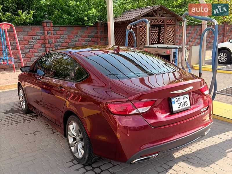Фото Chrysler 200 з оголошення AUTO.RIA
