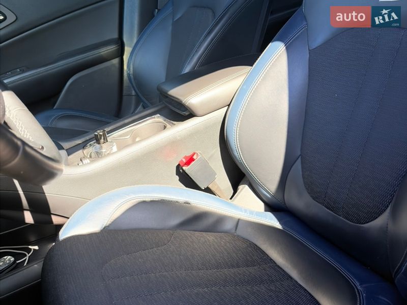 Фото Chrysler 200 з оголошення AUTO.RIA