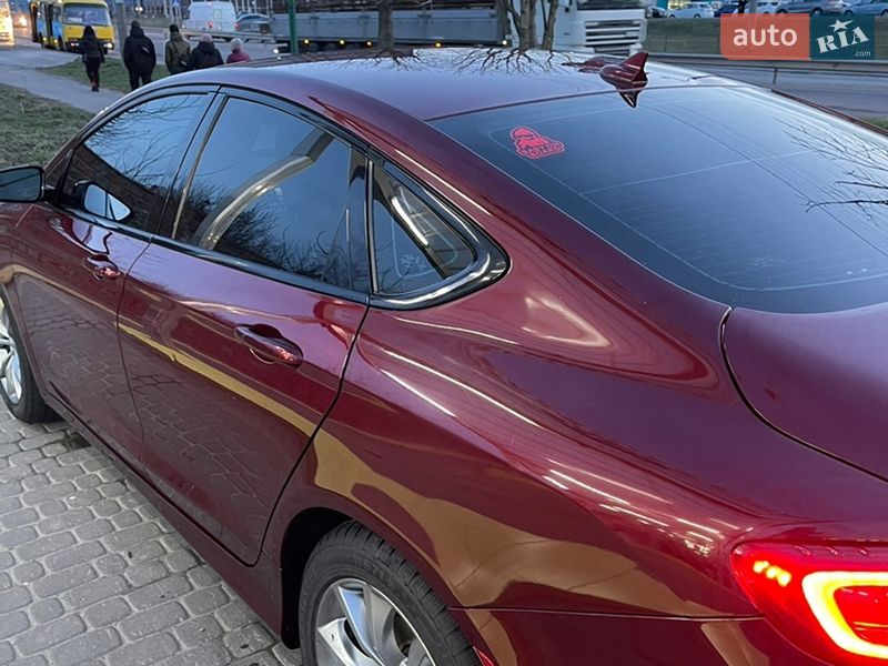 Фото Chrysler 200 з оголошення AUTO.RIA