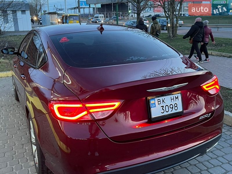 Фото Chrysler 200 з оголошення AUTO.RIA