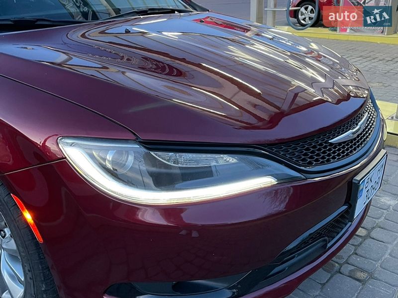 Фото Chrysler 200 з оголошення AUTO.RIA