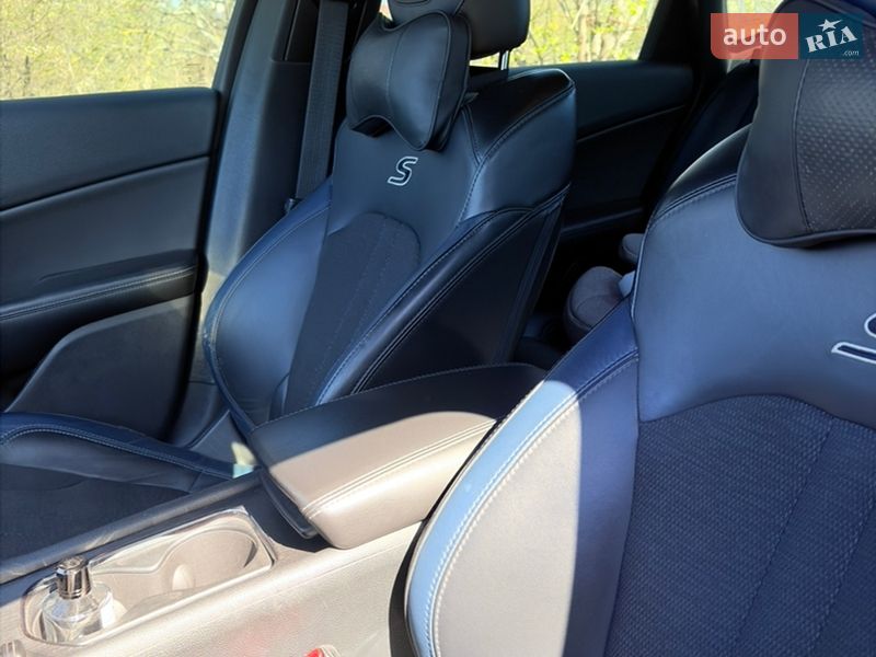 Фото Chrysler 200 з оголошення AUTO.RIA