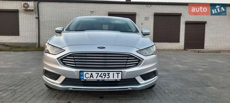 Фото Ford Fusion з оголошення AUTO.RIA