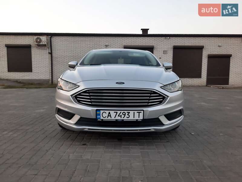 Фото Ford Fusion з оголошення AUTO.RIA