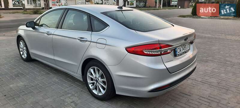Фото Ford Fusion з оголошення AUTO.RIA