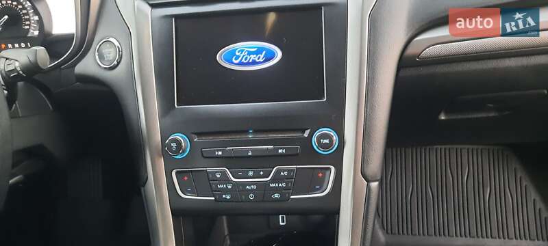 Фото Ford Fusion з оголошення AUTO.RIA
