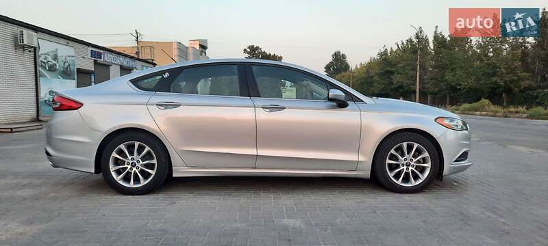 Фото Ford Fusion з оголошення AUTO.RIA