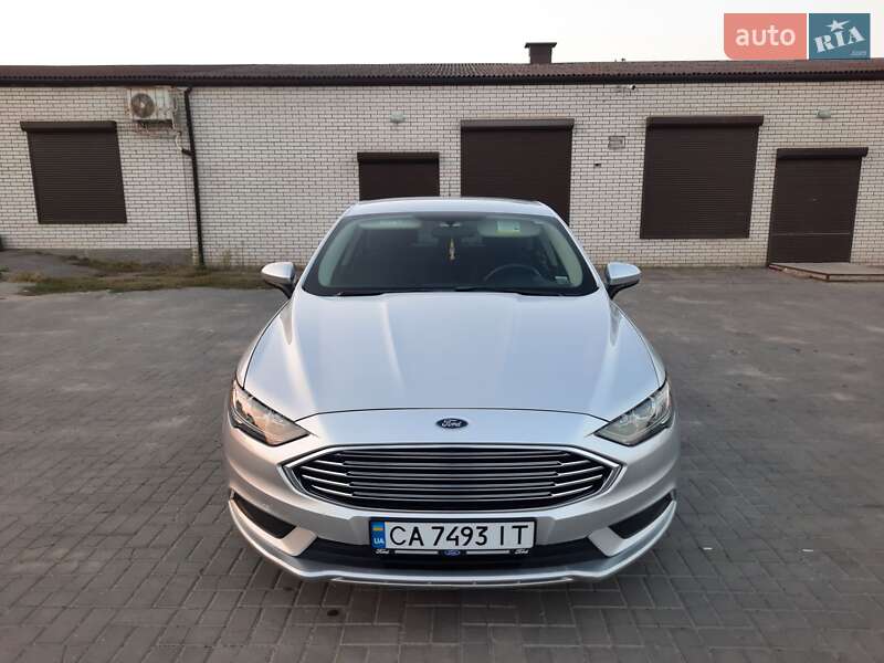 Фото Ford Fusion з оголошення AUTO.RIA
